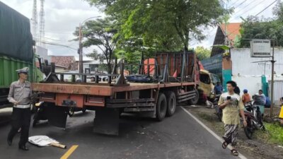 kecelakaan-beruntun-3-truk-di-wongsorejo-banyuwangi,-jalur-situbondo-macet-hingga-bajulmati