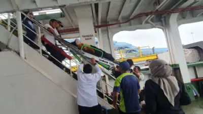 perempuan-asal-jember-melahirkan-di-atas-kapal-penyeberangan-ketapang-gilimanuk