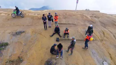 setelah-tutup-untuk-evaluasi-pendaki-hilang,-twa-kawah-ijen-dibuka-kembali-untuk-kunjungan-wisata