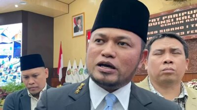 gubernur-kaltim-rudy-mas’ud-batalkan-mobil-dinas-rp8,5-miliar