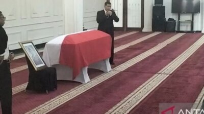 kabar-duka-pagi-ini,-wapres-ke-6-ri-try-sutrisno-tutup-usia