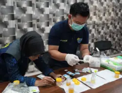 Pegawai KAI Daop 9 Dites Urin Secara Dadakan