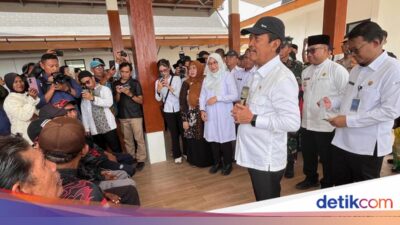 menteri-kkp-ke-nelayan-banyuwangi:-kapal-listrik-sedang-diuji-coba