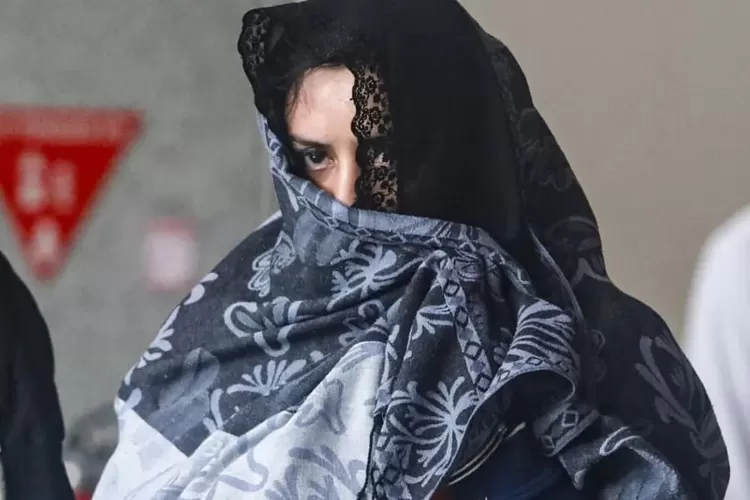 kpk-bongkar-skema-‘perusahaan-ibu’-bupati-pekalongan,-rp19-miliar-mengalir-ke-keluarga