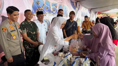 kkmp-tukang-kayu-gelar-pasar-murah,-diserbu-masyarakat