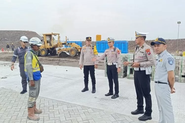 mudik-lebaran-2026,-satlantas-polres-situbondo-siapkan-pos-terpadu-di-exit-tol-prosiwangi-suboh