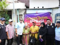 Sekretariat DPRD Jatim Bagikan Ratusan Sembako, Warga Rumah Tak Layak Huni Dikunjungi