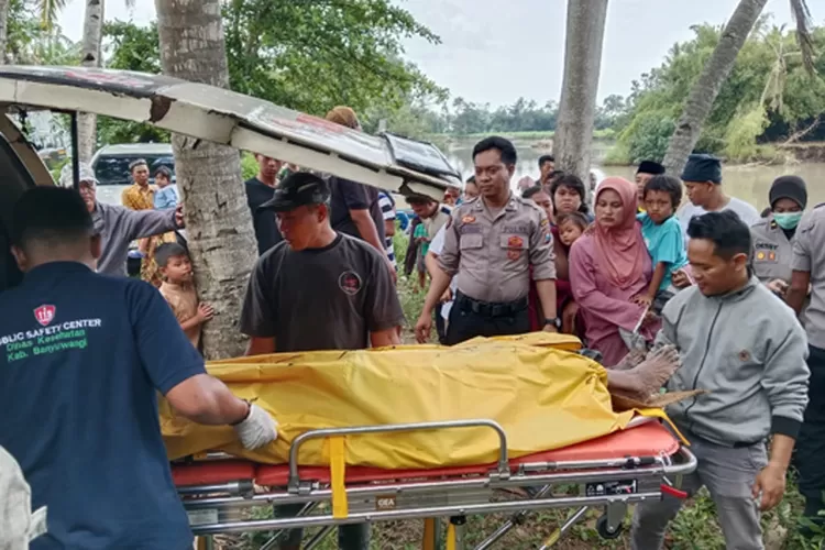 penemuan-mayat-di-muara-pantai-kedung-derus-banyuwangi,-lansia-70-tahun-ditemukan-terapung-oleh-pemancing