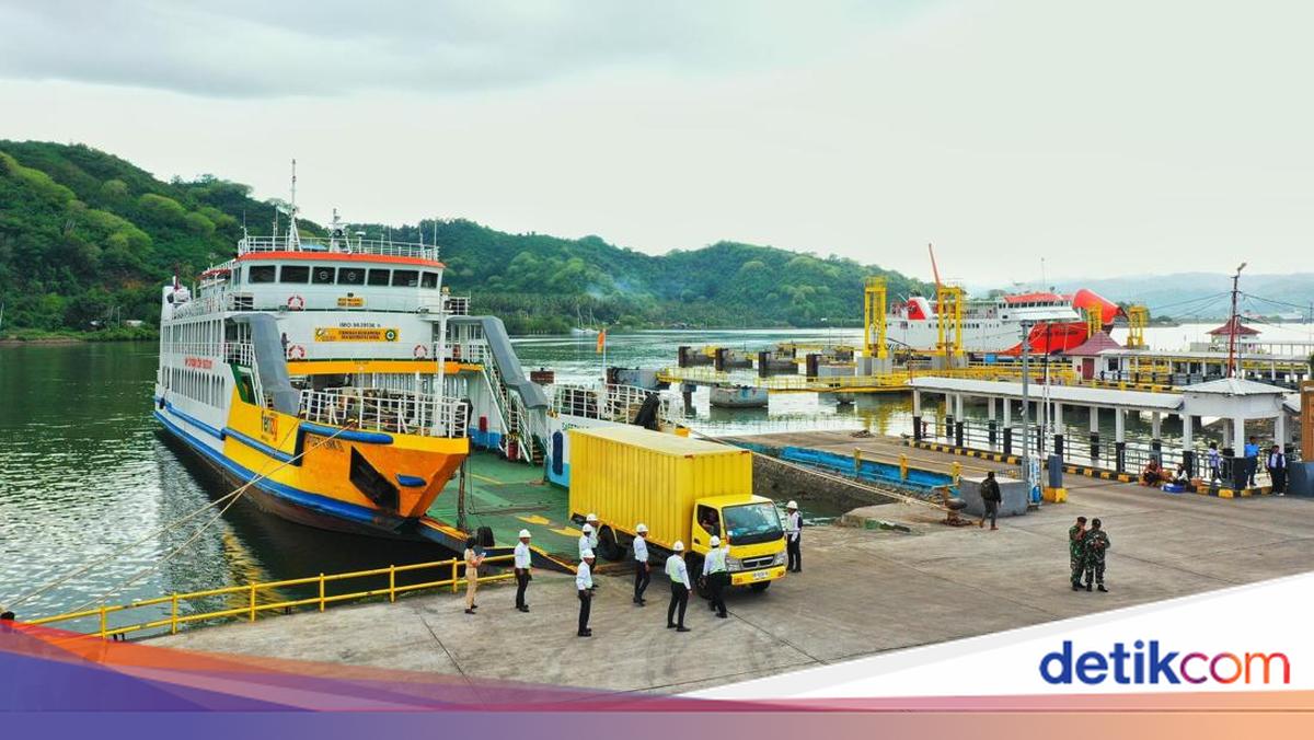 tuqboat-disiagakan-antisipasi-cuaca-ekstrem-di-pelabuhan-ketapang