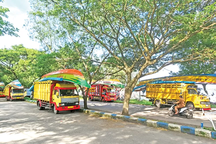 nelayan-luar-daerah-mulai-tinggalkan-perairan-muncar-banyuwangi,-dipicu-overfishing-di-selat-bali