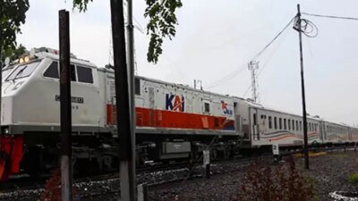 commuter-line-supaspro-resmi-beroperasi,-warga-probolinggo-kini-lebih-mudah-ke-surabaya-dengan-tarif-mulai-rp6.000