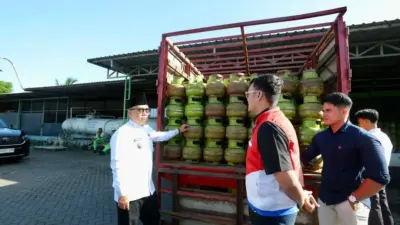 pastikan-ketersediaan-pasokan,-wabup-banyuwangi-mujiono-sidak-agen-dan-pangkalan-gas-melon