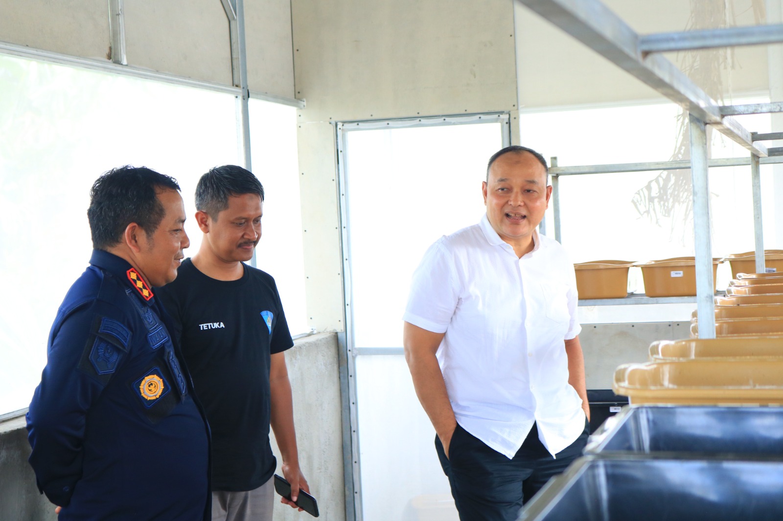 pastikan-program-berjalan-optimal,-direktur-pk-apresiasi-kinerja-sae-paswangi-lapas-banyuwangi.