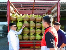 Antisipasi Lonjakan Kebutuhan Lebaran, Wabup Banyuwangi Sidak Stok LPG Subsidi.