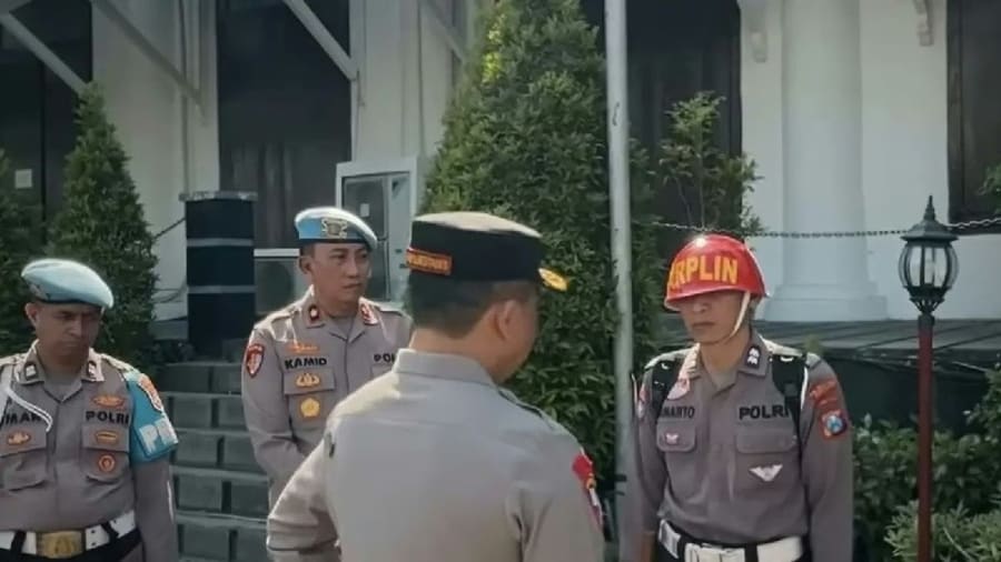 Pemberitahuan Pengalihan: Tautan Situs Web Telah Berpindah Otomatis
