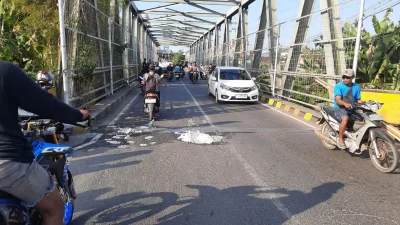 Pemotor Dadakan Belok Kanan Picu Tabrakan di Purwoharjo dan Kabur dari Lokasi