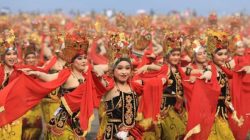 1.300 Penari Gandrung Siap Tampil Bersama di tepi Selat Bali